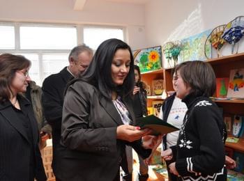 Регионалният министър посети дневен център "Звънче"