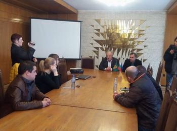 Кметът Мелемов назначи млади специалисти на работа в община Смолян