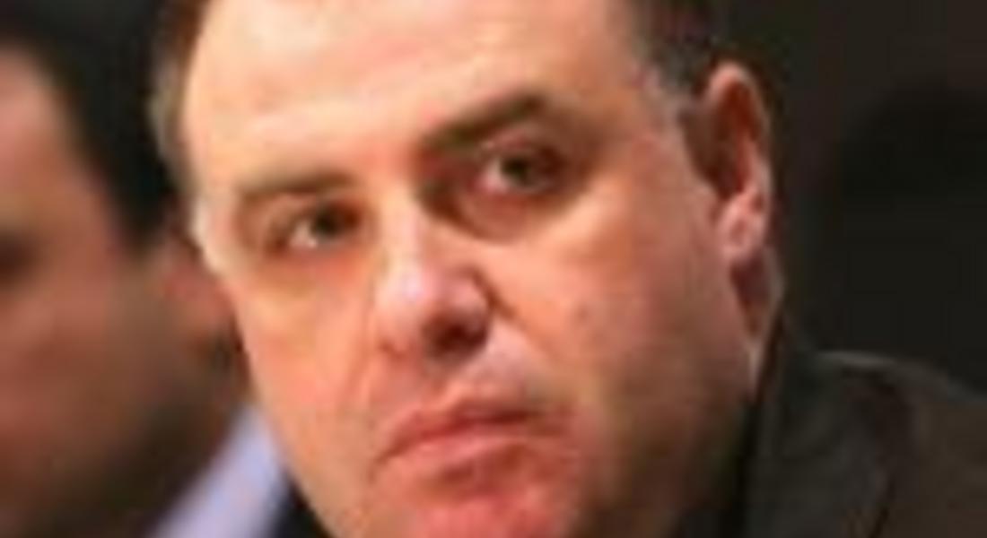 По €200 000 влизали в партийни каси от заменки