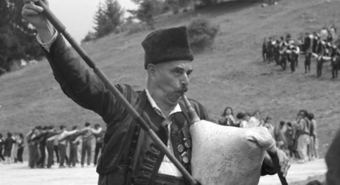 Дариха носията на бай Тасо на музея в Смолян