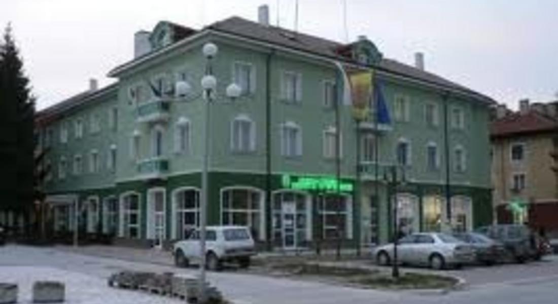 Глобиха 27-годишна от Рудозем за хулиганство