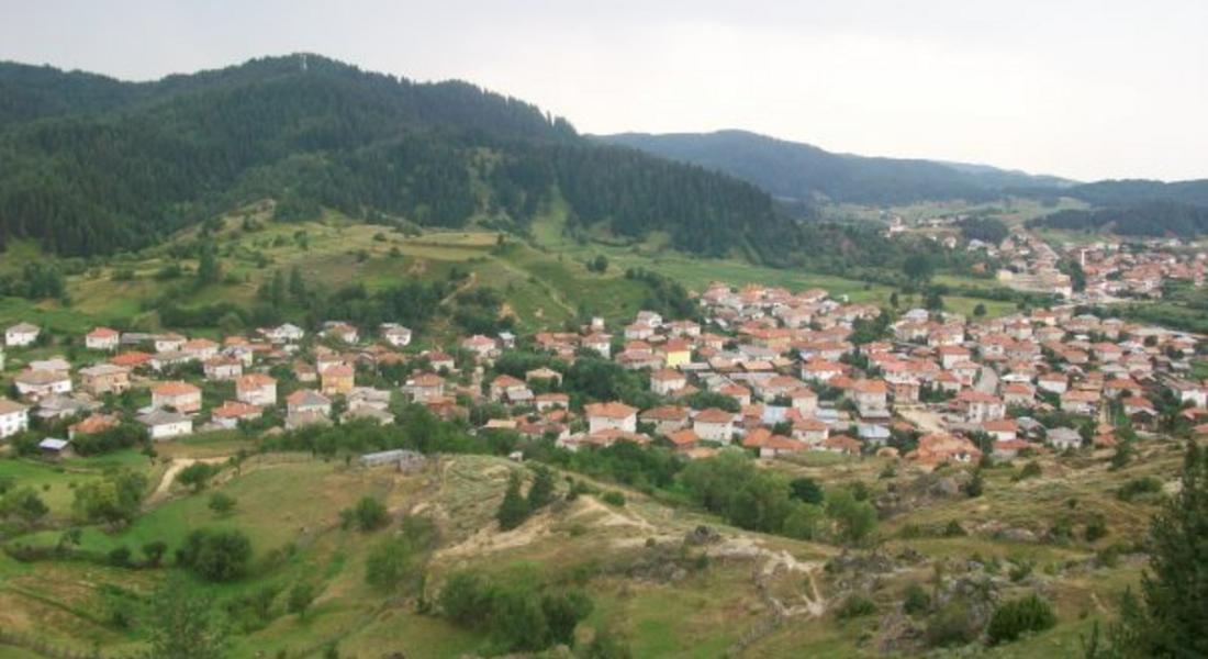 48-годишен мъж почина след падане от покрив 