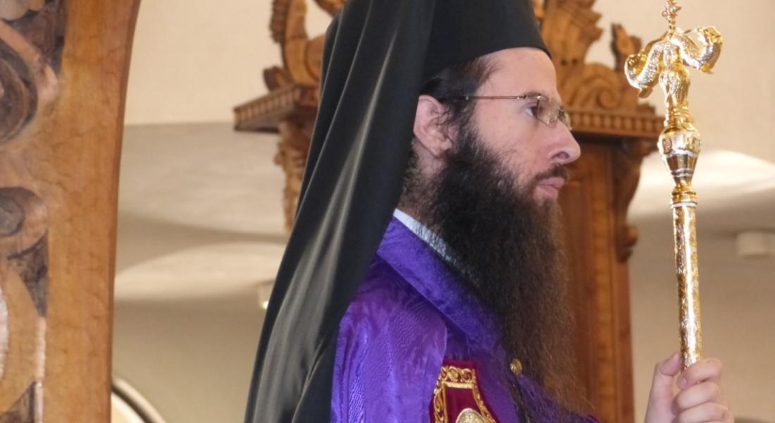  Смолян посрещна с камбанен звън епископ Арсений за храмовия празник на „Св. Висарион Смоленски“