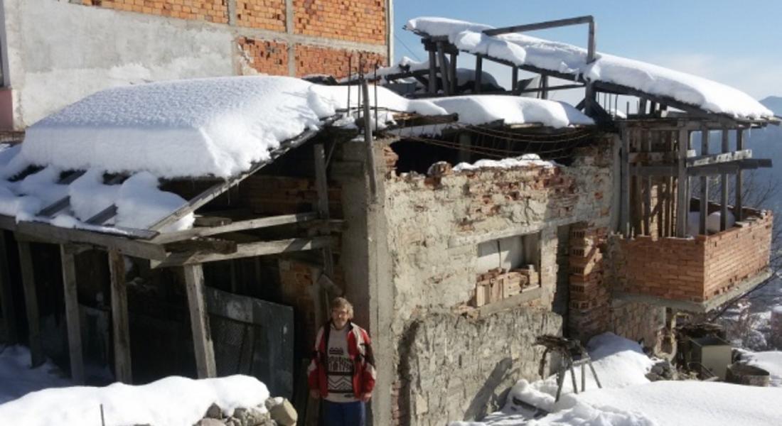 Пенсионер от Смолян живее без ток, вода и отопление 