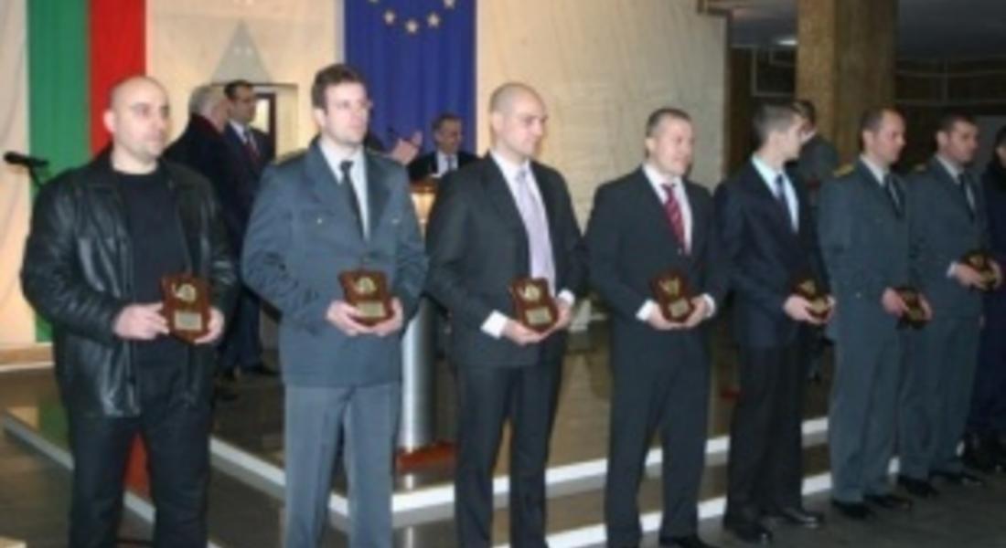 Спортен клуб „166” при МВР–Смолян завоюва трето място на републиканско по волейбол