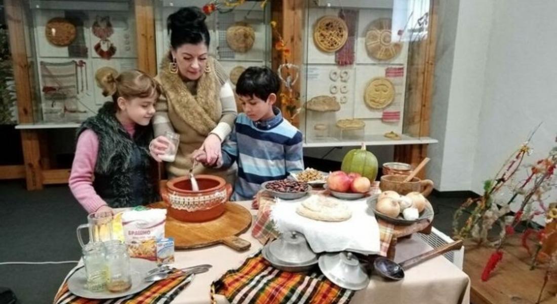 ХЛЯБЪТ СЪБРА МУЗЕЯ В  СМОЛЯН С УЧИЛИЩЕ „БЪЛГАРЧЕ“ ОТ ХАЙДЕЛБЕРГ, ГЕРМАНИЯ