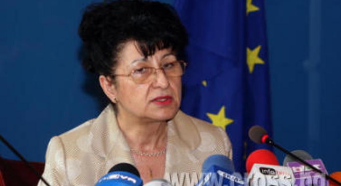 Анна-Мария Борисова: Няма да закриваме болници