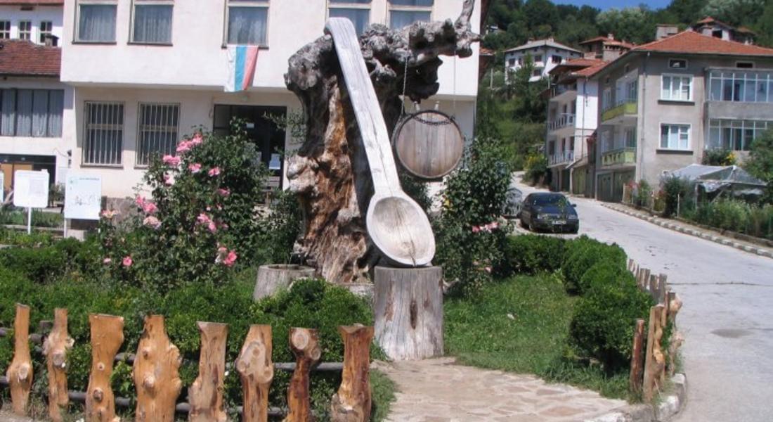 Три села празнуват в събота и неделя