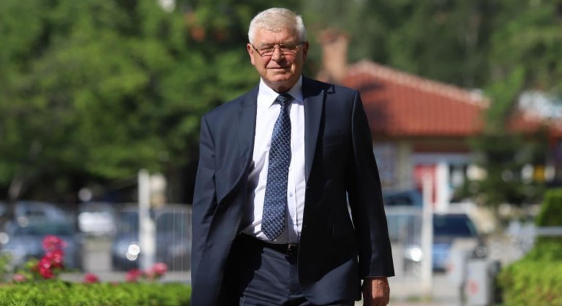  Удължиха срока на въведените противоепидемични мерки до 12 април 