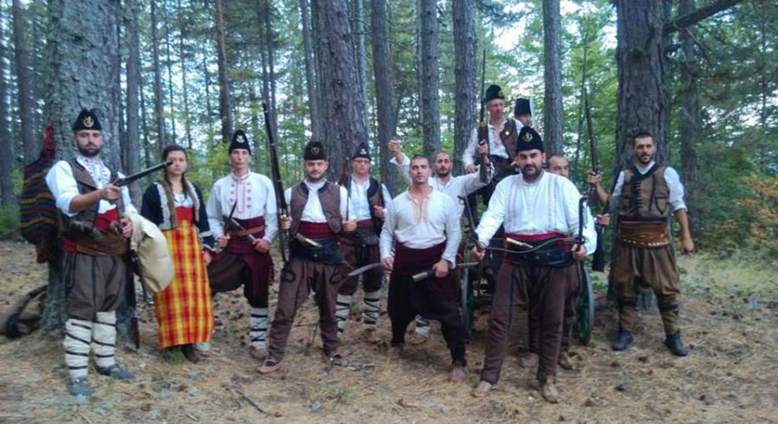 "Родопски хайдути" ще се поклонят пред гроба на Капитан Петко войвода във Варна