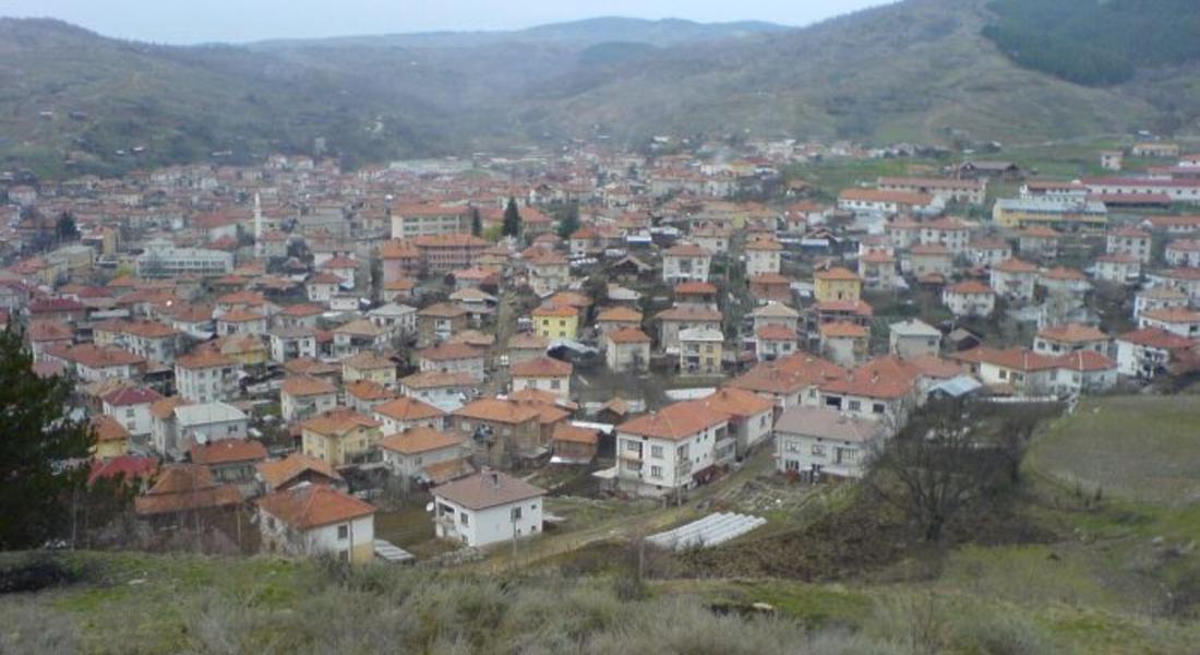 Българи в САЩ помагат с пари на родното си село