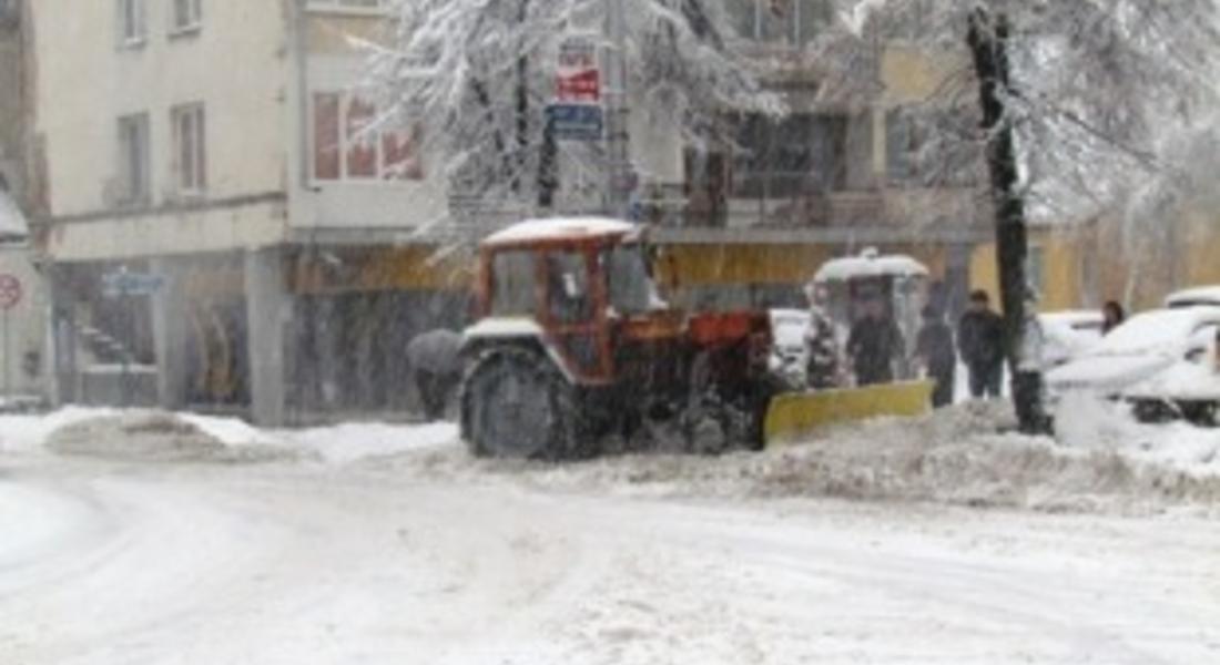 В Смолян пътната обстановка бавно се подобрява