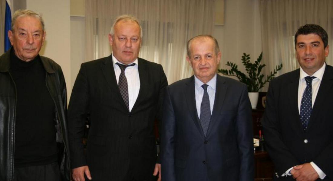 Желанието на областните управители Славов и Павлидис е пунктът при Рудозем да бъде отворен в най-кратки срокове