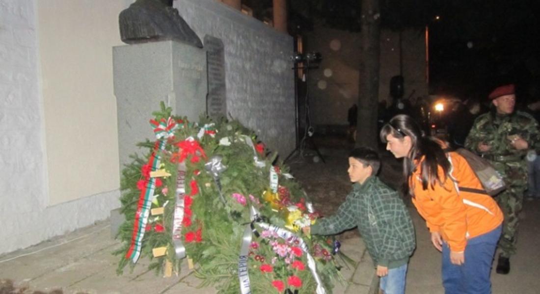 Смолян се поклони пред величието на Левски