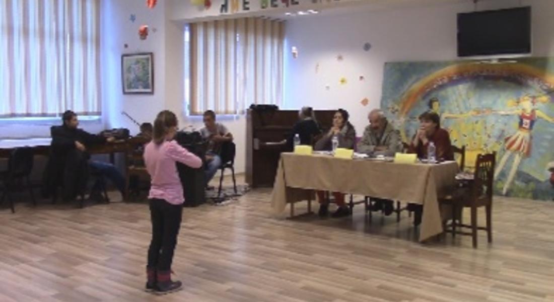 Първо СОУ „Св. Св. Кирил и Методий” в Смолян избира своите звезди за 2015 г.