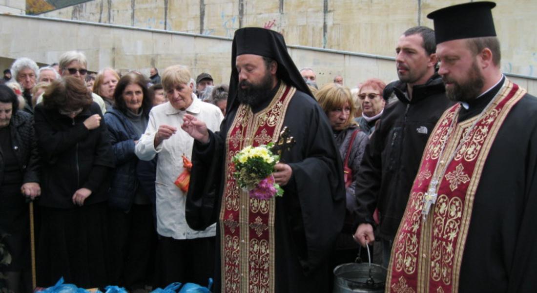 Св. Мина да закриля семействата,   призова с молитви архимандрит Висарион