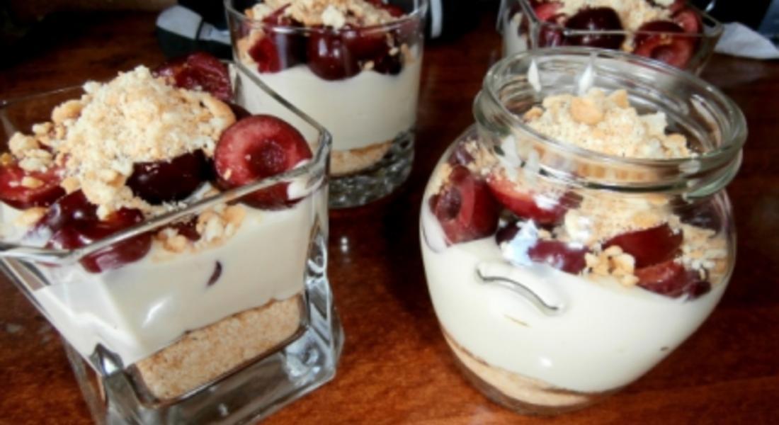 Приготвяне на Лесен чийзкейк в чашки