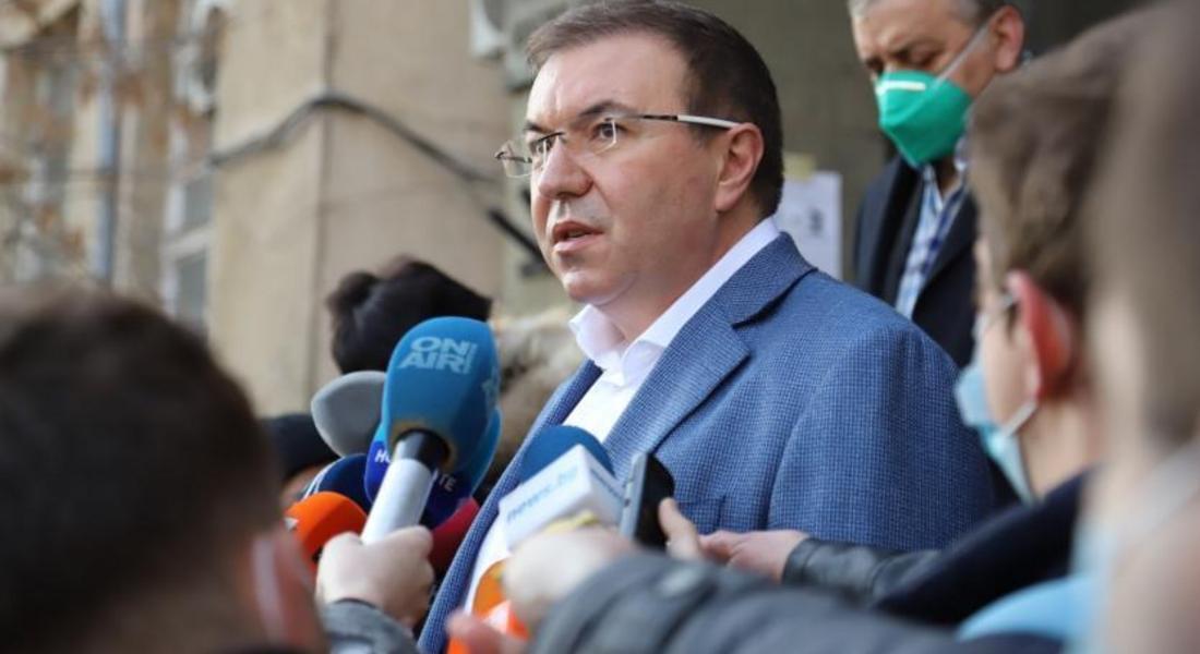 Удължават извънредната епидемична обстановка до края на май