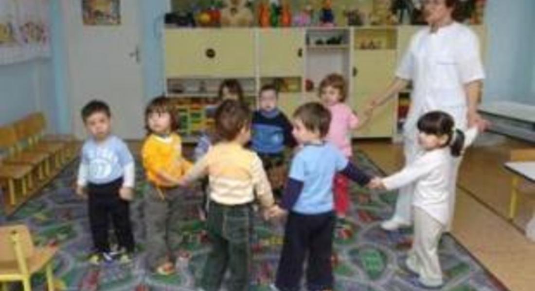 Инспектори дават съвети за здравословно хранене на децата в детските градини