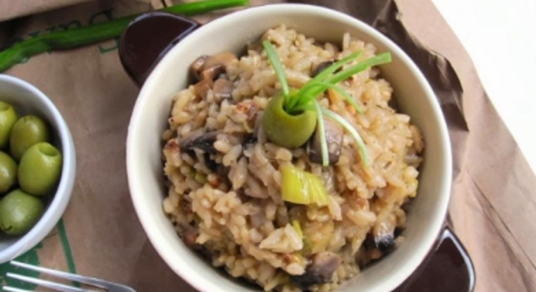 Праз с ориз, гъби и орехи