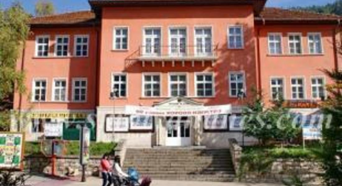С клавирен концерт отбелязват 140 години читалище “Хр.Ботев"