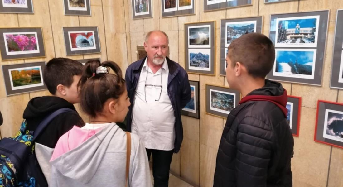 Младите „Светлопис"-ци ще изготвят фотоалбум с изявени личности от Смолян
