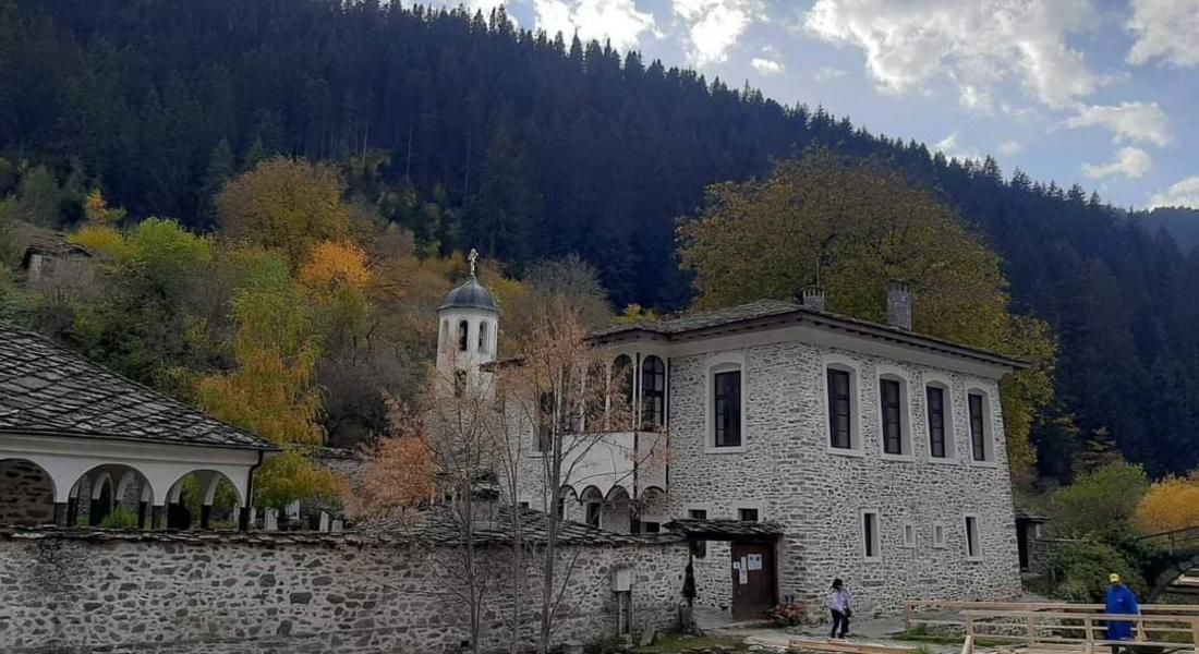 ПЛОВДИВСКИЯТ МИТРОПОЛИТ НИКОЛАЙ ЩЕ ОСВЕТИ ВЪЗСТАНОВЕНОТО НЕДЕЛНО КИЛИЙНО УЧИЛИЩЕ