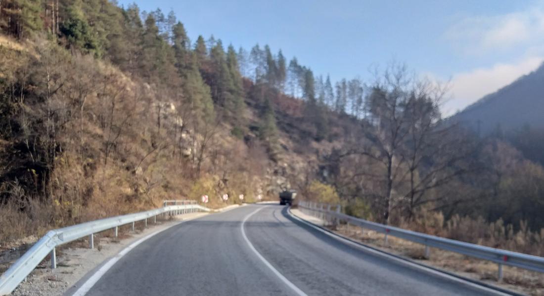 По програма Интеррег Гърция - България са ремонтирани 7 км от път II-86 Средногорци - Рудозем