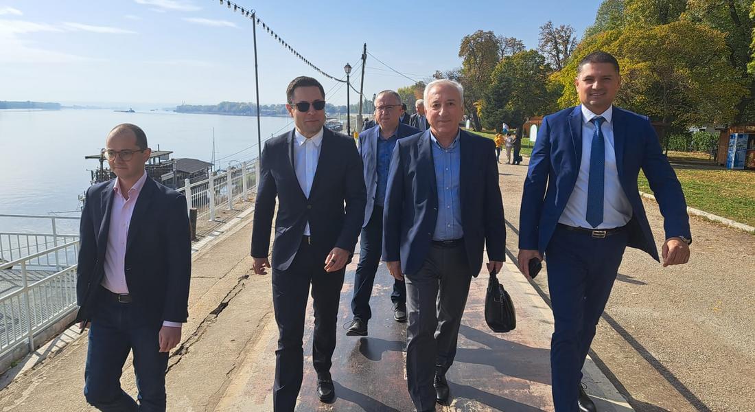  Министър Пулев:   Отваряме 7 процедури в подкрепа на бизнеса за 1,2 млрд. лв. през първите шест месеца на 2023 г.    