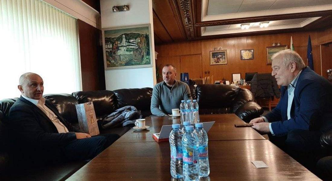 КМEТЪТ МЕЛЕМОВ ПРОВЕДЕ СРЕЩА С ПОСЛАНИКА НА СЪРБИЯ ДОЦ. Д-Р ЖЕЛКО ЙОВИЧ