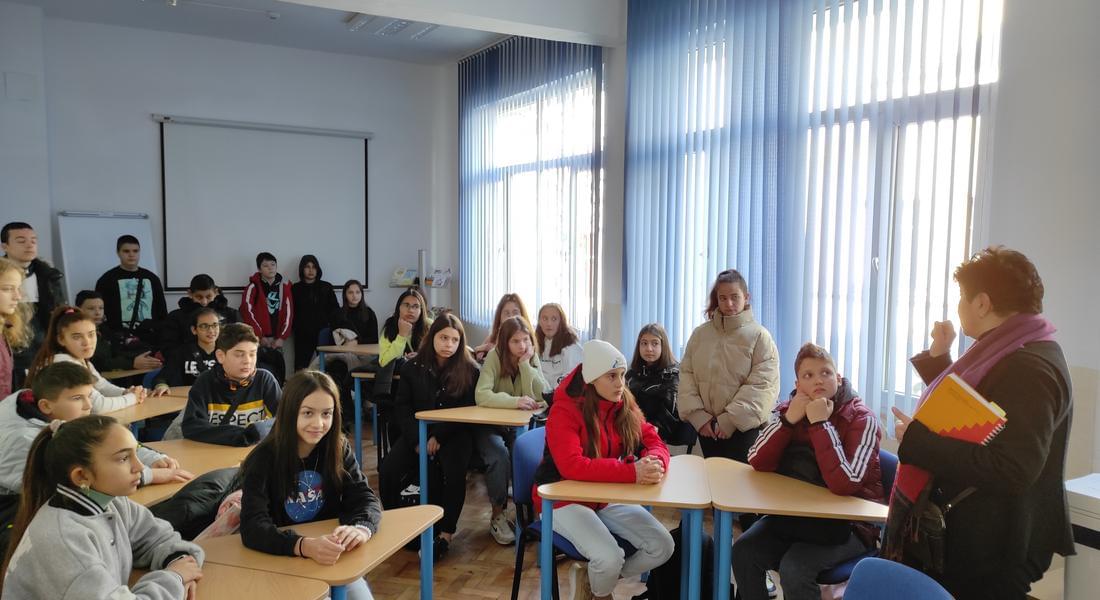 Обявиха конкурс за есе на тема „Доброволчеството, акт на солидарност в борбата с бедствията и пожарите.“ 