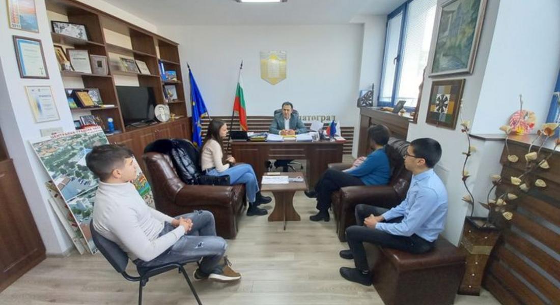  Младежи ще изграждат екопътека край язовир Златоград