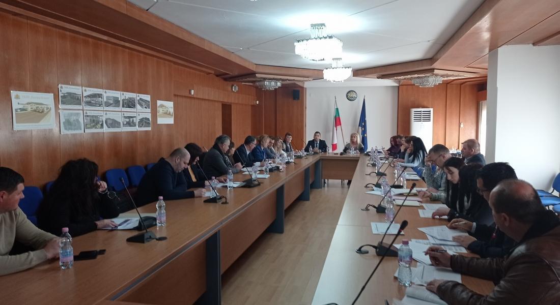 Съгласувани бяха социалните услуги на областно ниво, които да бъдат включени в Националната карта за социални услуги