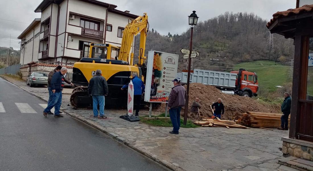 Започна реконструкцията и благоустрояването на улици в Златоград