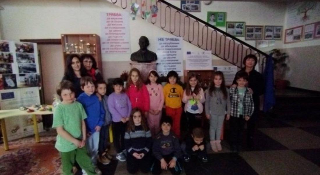 ИНИЦИАТИВА ВЪЗПИТАВА ДЕЦАТА, ЧЕ ДОБРОДЕТЕЛИТЕ СА БЕЗЦЕННИТЕ СЪКРОВИЩА ВЪВ ВСЕКИ ОТ НАС