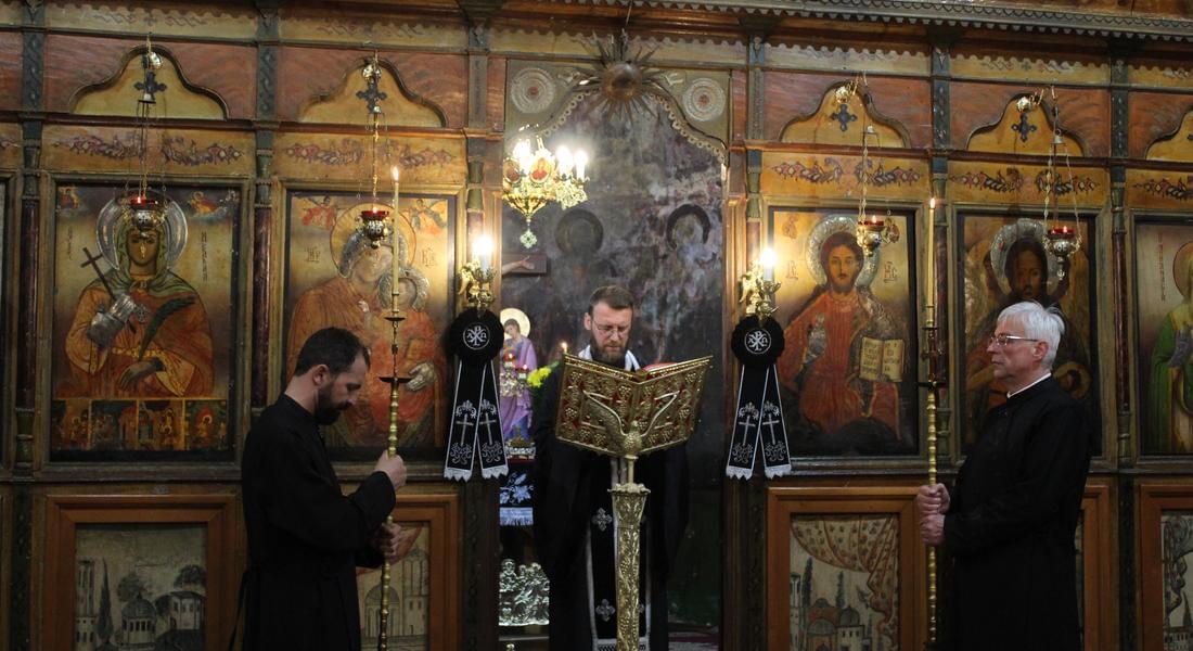 Велики вторник – „Последованието на Жениха” се отслужи за последен път тази година
