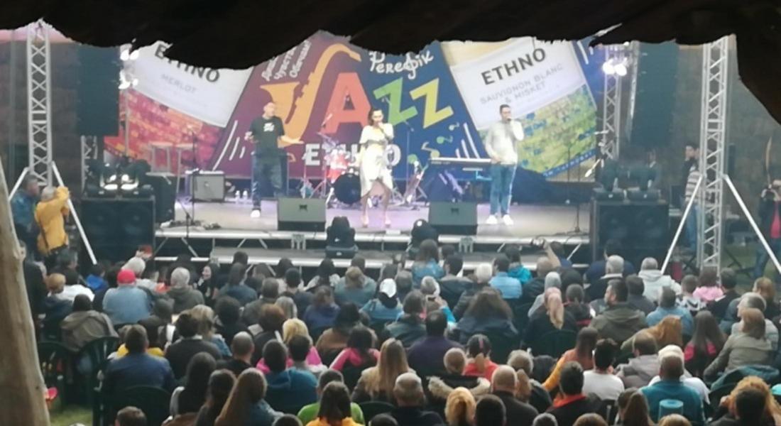 Фecтивaлът " Perelik World Music & Jazz Festival, пpeвъpнaл сe в eмблeмa нa плaнинaтa няма да се проведе и тази година