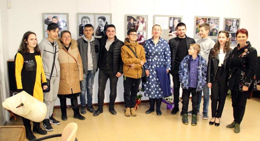 Фотоклуб „Светлопис” към Регионална библиотека „Николай Вранчев” завърши едногодишна обучителна програма