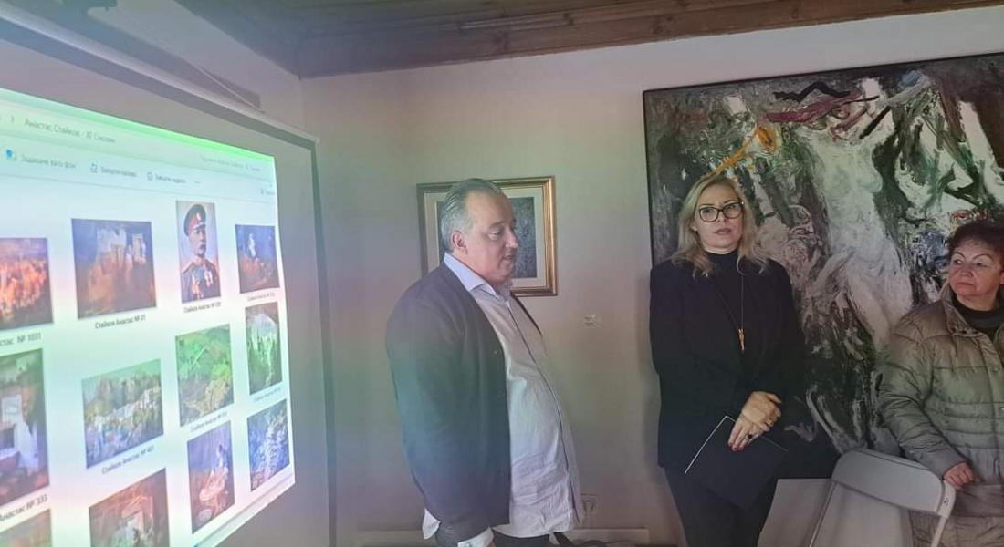 При изключителен интерес премина първата лекция на тема „РОДОПСКИТЕ ХУДОЖНИЦИ“ в музей галерия  „ПЕТЪР ПИРОНКОВ“