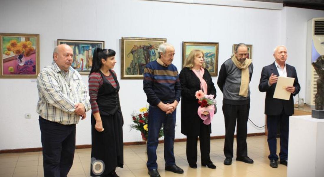 В КДК ОТКРИХА ИЗЛОЖБАТА НА ПЕТИМА ИЗВЕСТНИ ХУДОЖНИЦИ