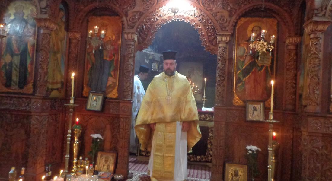 Храм „Св. Николай Чудотворец ” в смолянския квартал Устово отбеляза храмовия си празник