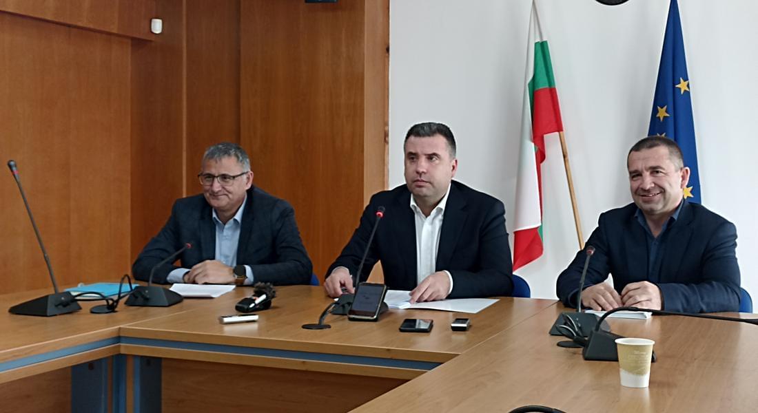 Областният управител и заместниците му се отчетоха за втората половина на 2023-та година