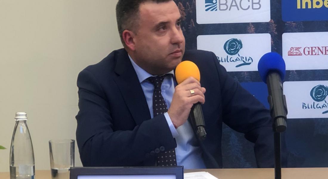 Областният управител Захари Сираков участва в пресконференция за Световната купа по сноуборд ПАМПОРОВО 2024