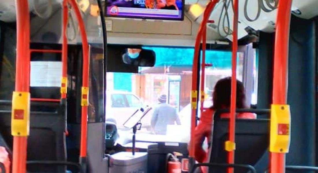 Децата до 14 години ще показват при проверка ученическите си карти, докато бъдат готови картите за безплатен транспорт 