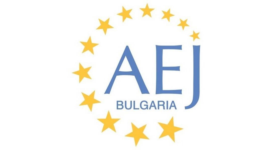 Рекордно засилване на политическия натиск отчита проучването на АЕЖ за свободата на словото през 2024 г.
