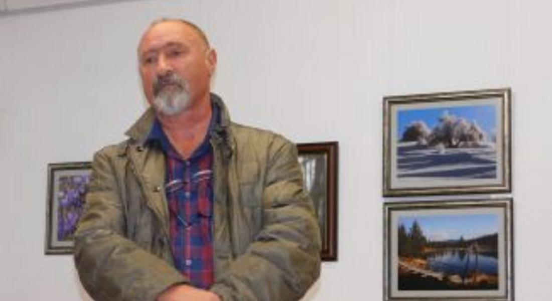 83 фотоса и 50 години зад обектива представя Сашо Сарандалиев в КДК