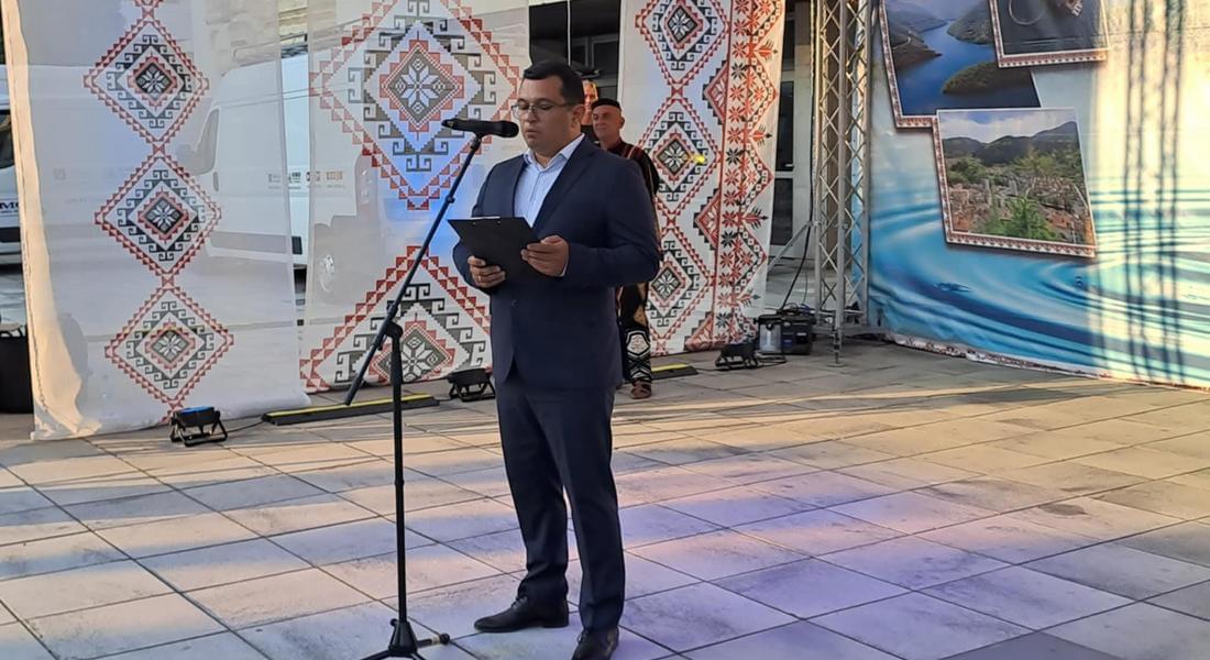 Девин празнува своя празник с вяра в бъдещето и благодарност към миналото