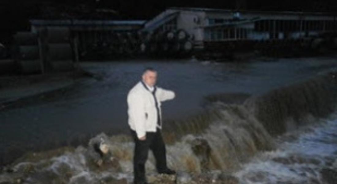 Нови щети в Неделинско, активизирали са се 12 нови свлачища
