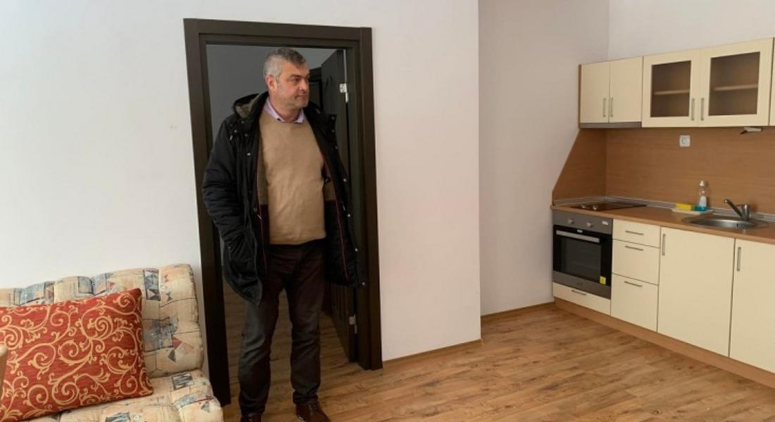 Предоставяме 5 обзаведени държавни жилища за около 80 души, бягащи от войната в Украйна