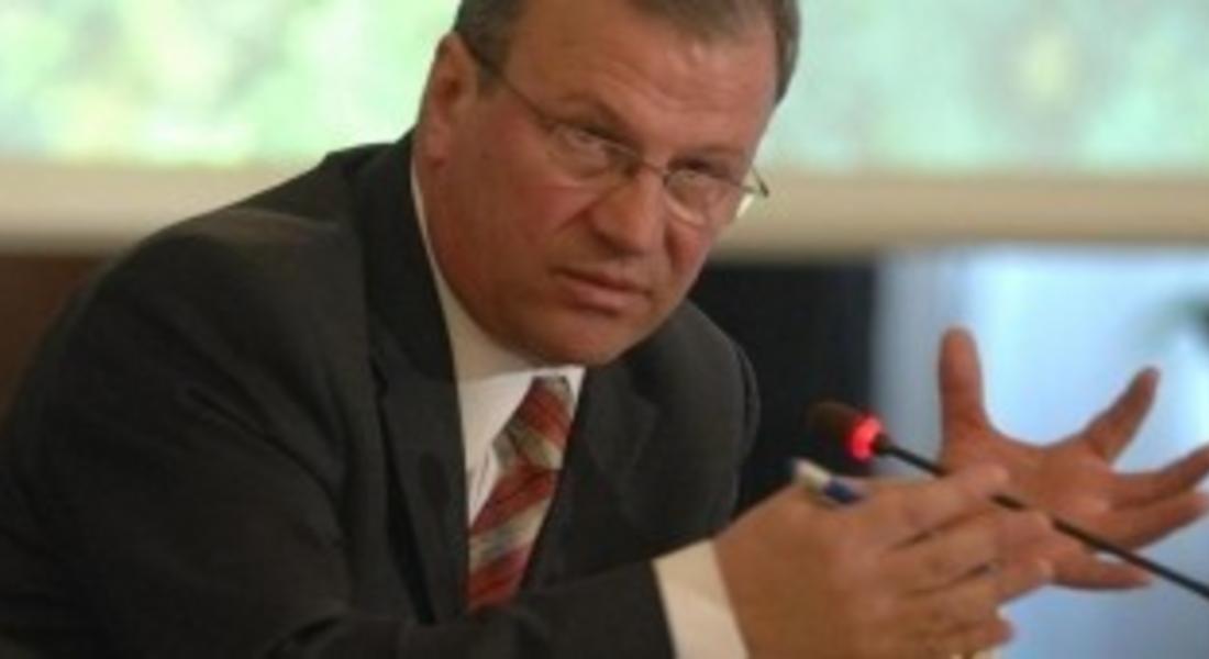 Повдигнаха обвинение за заменки срещу бившия шеф на агенцията по горите